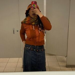 Orange Saphir Sweater